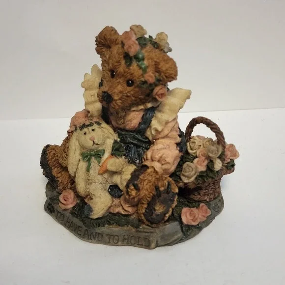 Boyds Bears Friends 2017 Bailey Pixie To Have and To Hold Figurine 2017 - Picture 3 of 10